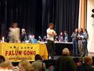 挪威法轮功学员应邀参加首都奥斯陆的健康博览会,介绍法轮功,及中共邪党对法轮功的残酷镇压