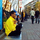 Published on 4/28/2006 4.25ڿѧԱʹǰȺͼ