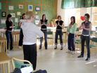 Published on 5/5/2005 		ѧԱӦμ˶Ļջͼ
