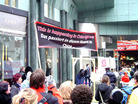 欧洲各国法轮功学员举办了各种规模的反酷刑展2006-01-23