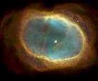 “哈勃”太空望远镜拍摄的编号为NGC 3132（非正式名称为南环形星云）的典型行星状星云