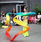 ���ֹ�ѧԱ�ں��������Ļ�����ܵ���ӭ��ͼ��