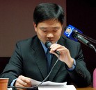 Published on 12/16/2007 ���ֹ�,����������ھ۽��й���Ȩ��ͼ��