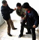 Published on 4/1/2005 		�����л�ϲ���ͽ����Ⱥ��󷨵��ӵĿ��̣�ͼ��������
