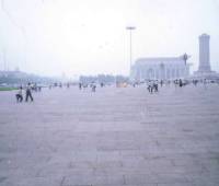 Published on 7/21/2000 �찲�Ź㳡һ˲ ����ʷ������